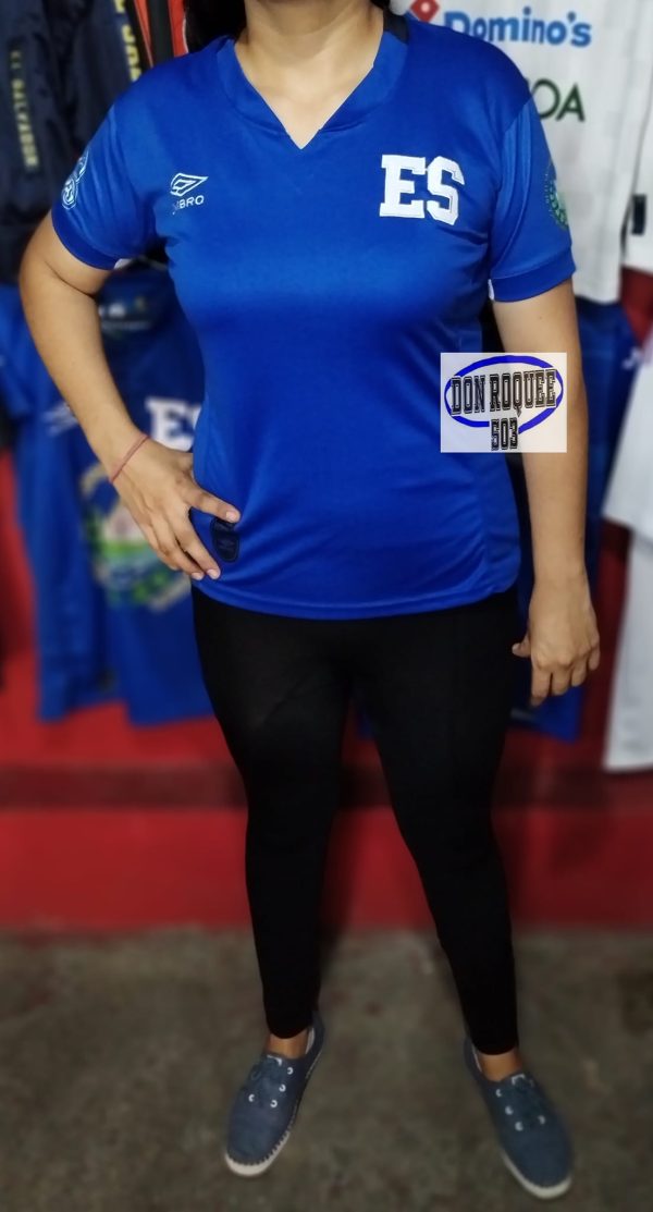 Blusa Azul Bandera Troquelada