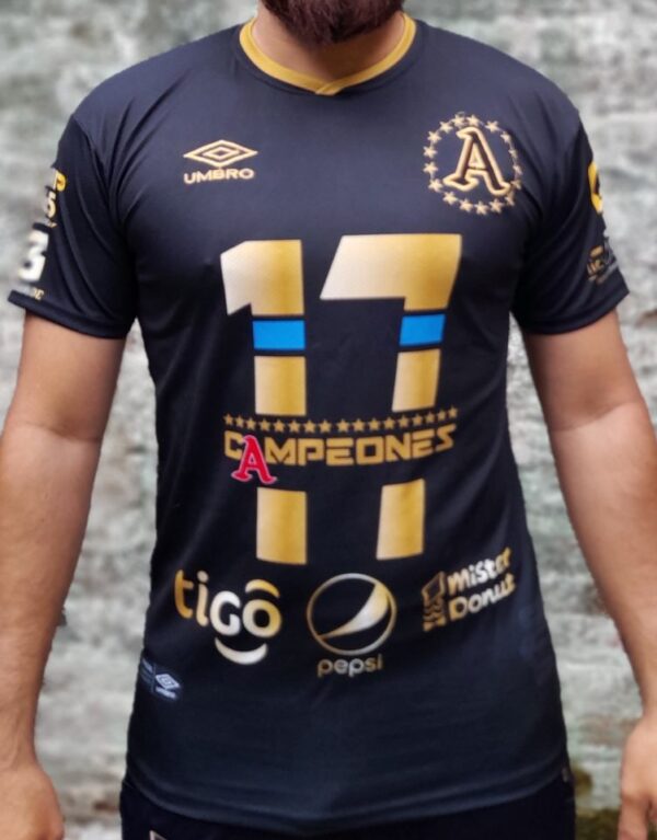 Camisa Negra de Alianza F.C. campeón 2021-2022