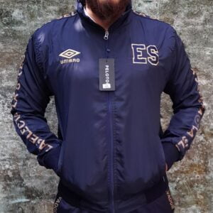 Chumpa impermeable de El Salvador Azul Oscuro