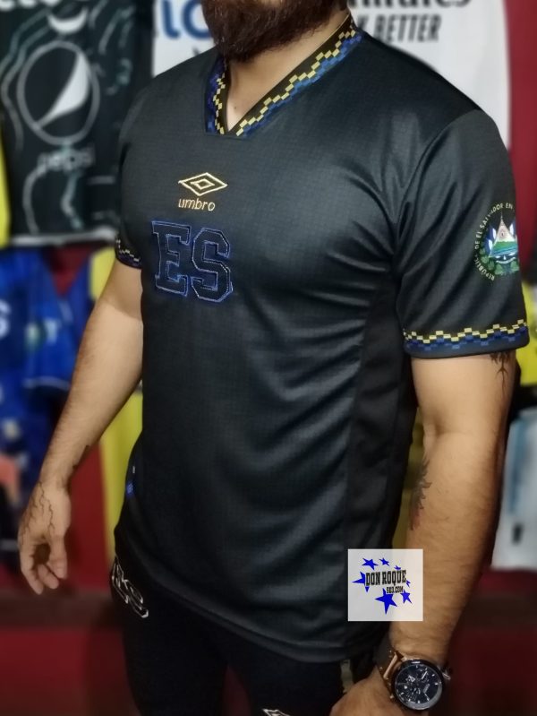 Tercer equipamiento de El Salvador 2023 Semi sublimado