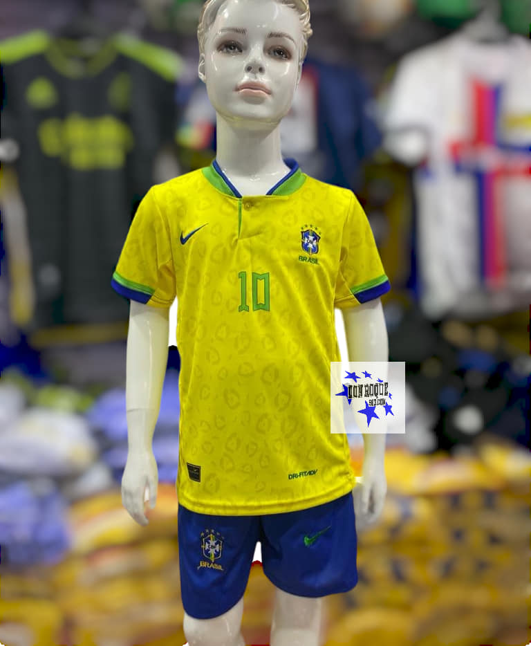 Traje infantil, Brasil local Qatar 2022 con dorsal Neymar