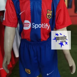 Traje infantil del Barcelona con dorsal 9 2023-2024