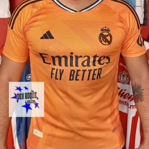 Tercer Equipamiento del Madrid 2024-2025