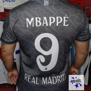 Segundo Equipamiento del Madrid 24-25 Dorsal 9