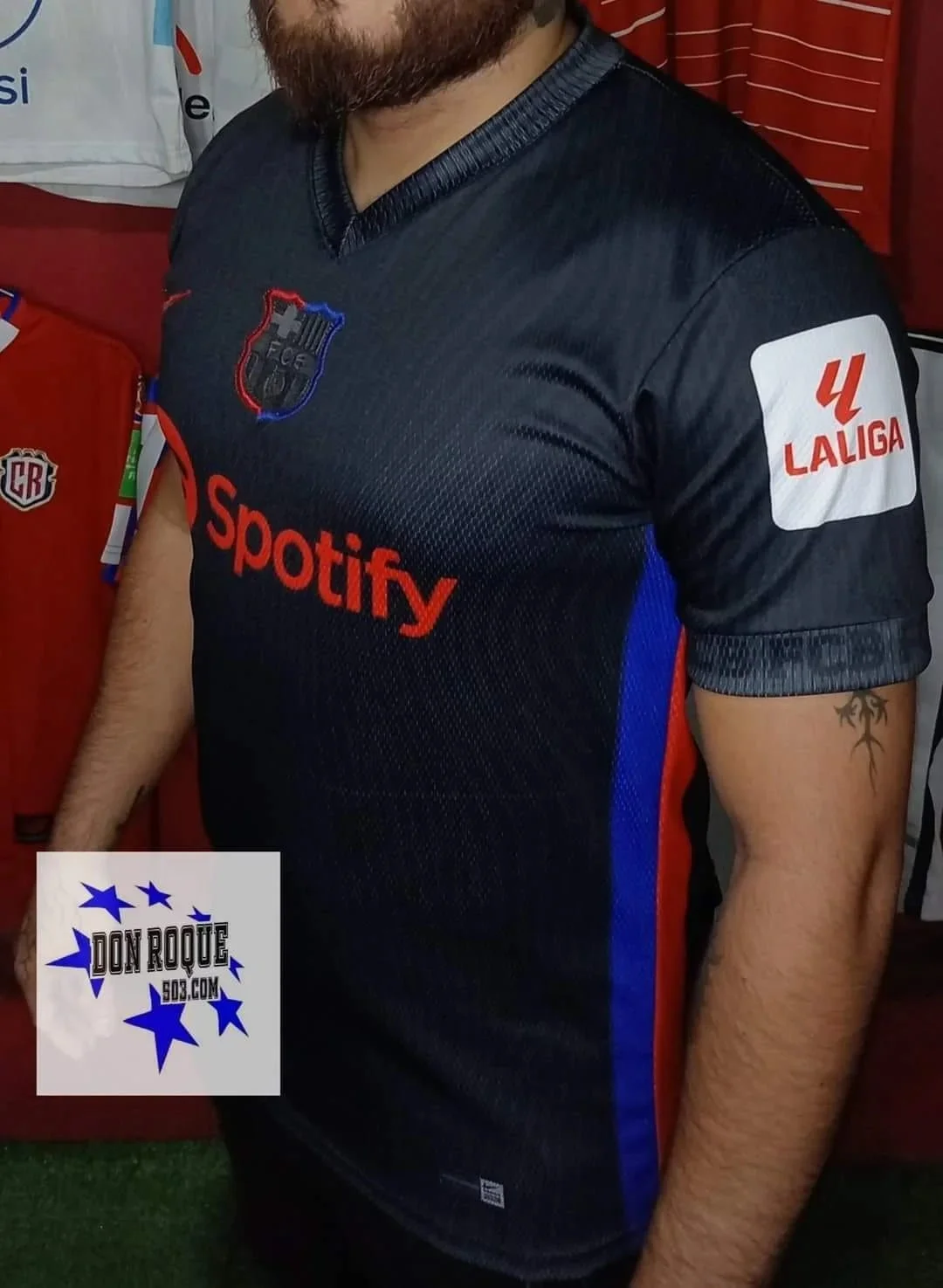 Segundo Equipamiento del Barcelona 24-25 Dorsal 9