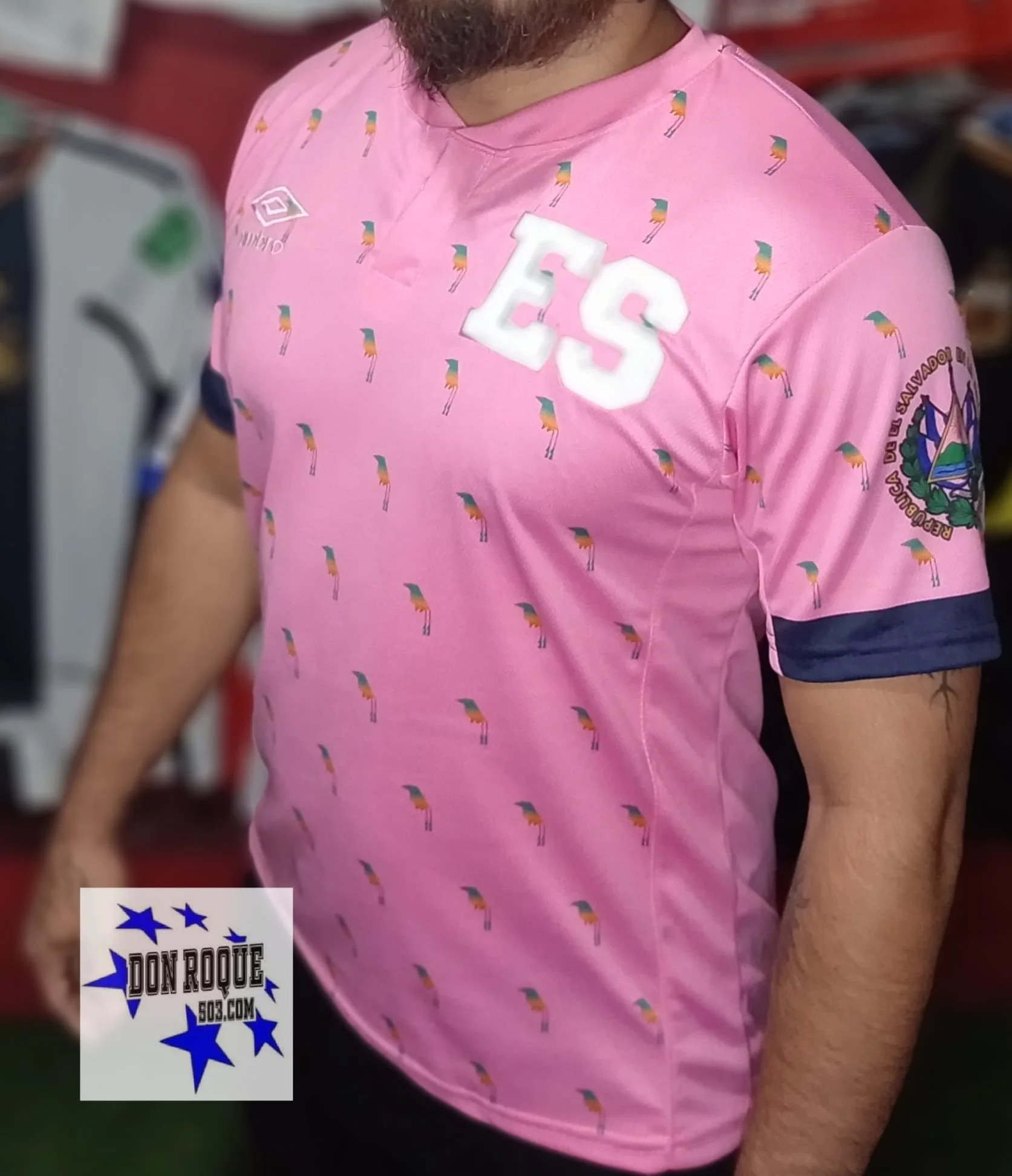 Camiseta Rosada El Salvador
